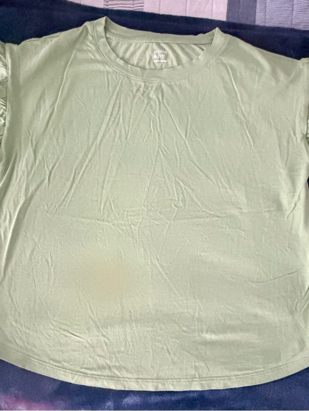 crown & ivy sage green crewneck tee